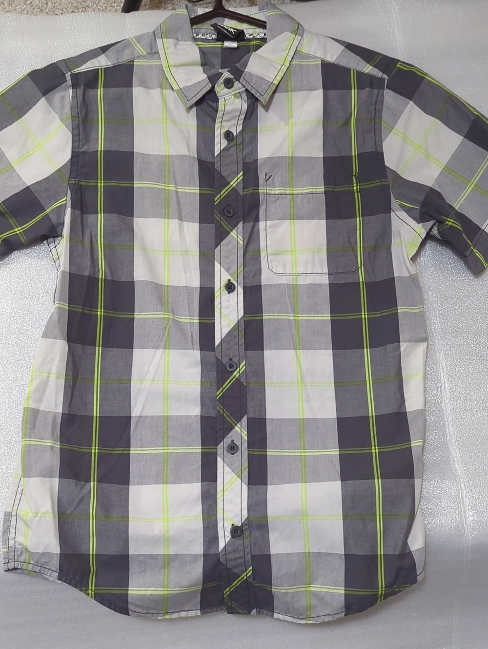Tony Hawk Boy's Short-Sleeve Plaid Button-Down Shirt - Gray & Lime
